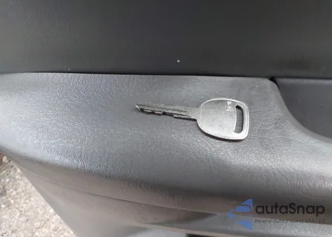 2003 GMC Envoy Slt из США, поврежденный, VIN 1GKDS13SX32105852